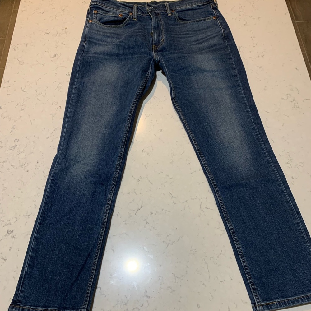 NWOT Levi’s Slim Fit Jeans - like new 34x30
